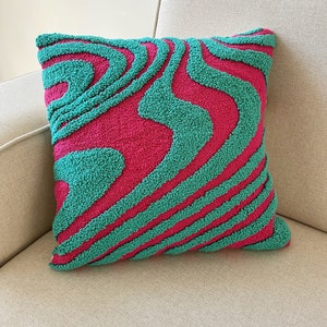 Hand Tufted Punch Needle Pillow Cover,Decorative Embroidered Cushion Cover,Y2k Vibrant Wavy Lines,Fun Home Decor Rug,Psychedelic Printed image 5