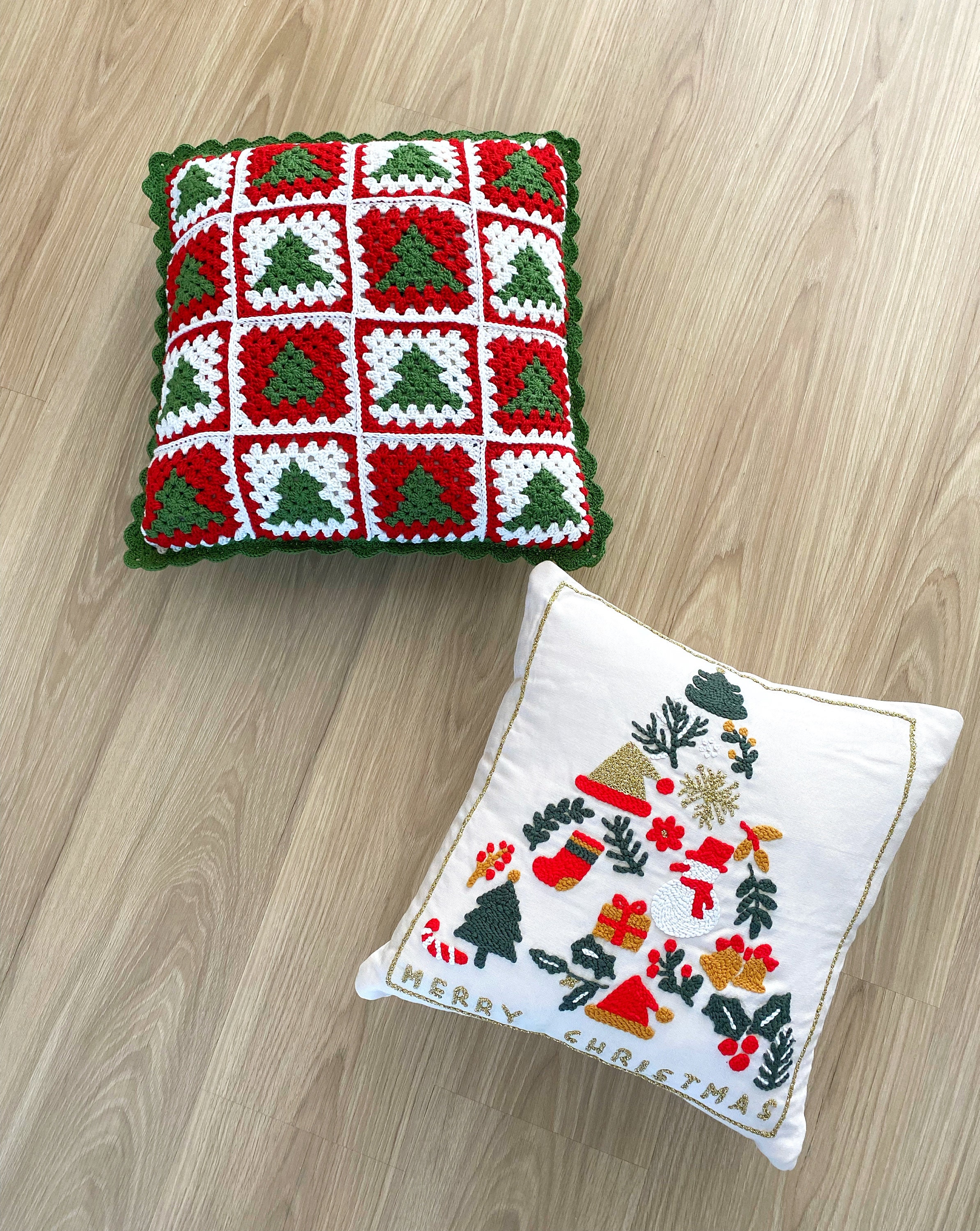 Hapterouse Set Di 4 Federe Per Cuscini Natalizie 45x45 Cm - Velluto Morbido Con Motivi Cervi E Fiocchi Di Neve, Blu, Senza Cuscino