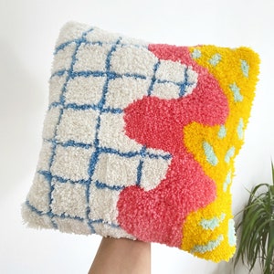 Funda de cojín mini de 30,5 x 30,5 cm, hecha a mano con aguja de punzón, decorativa inspirada en helados, bonita funda de cojín Y2k, divertida decoración para el hogar.