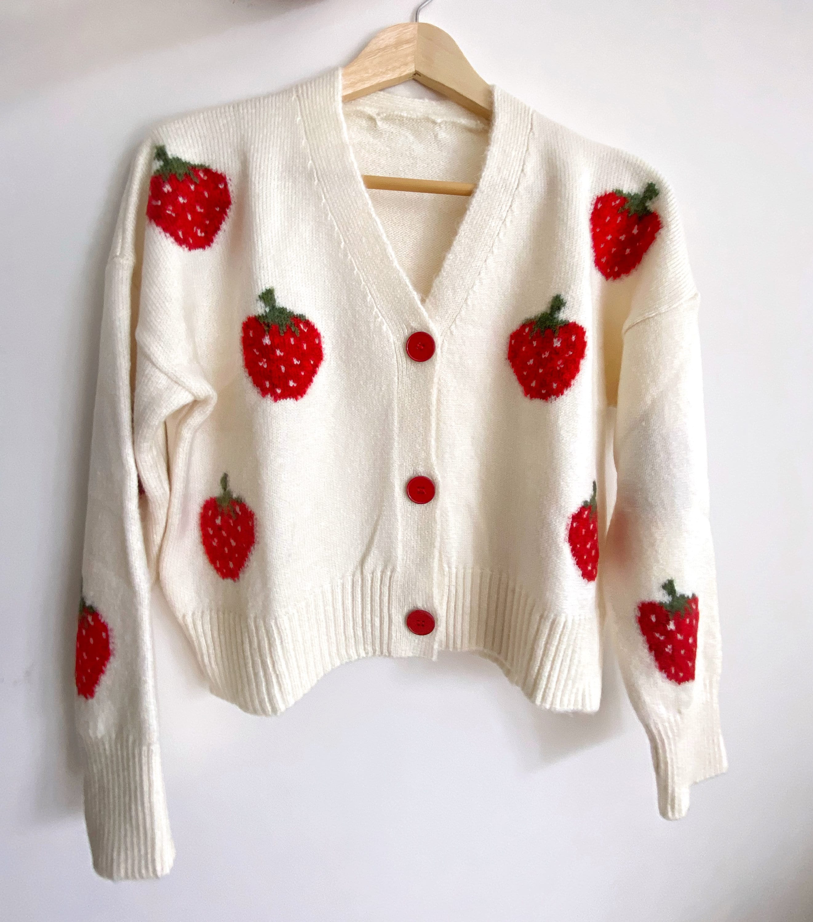 トップス Very berries cardigan c3dc52ec_139a_grande.jpg?v=