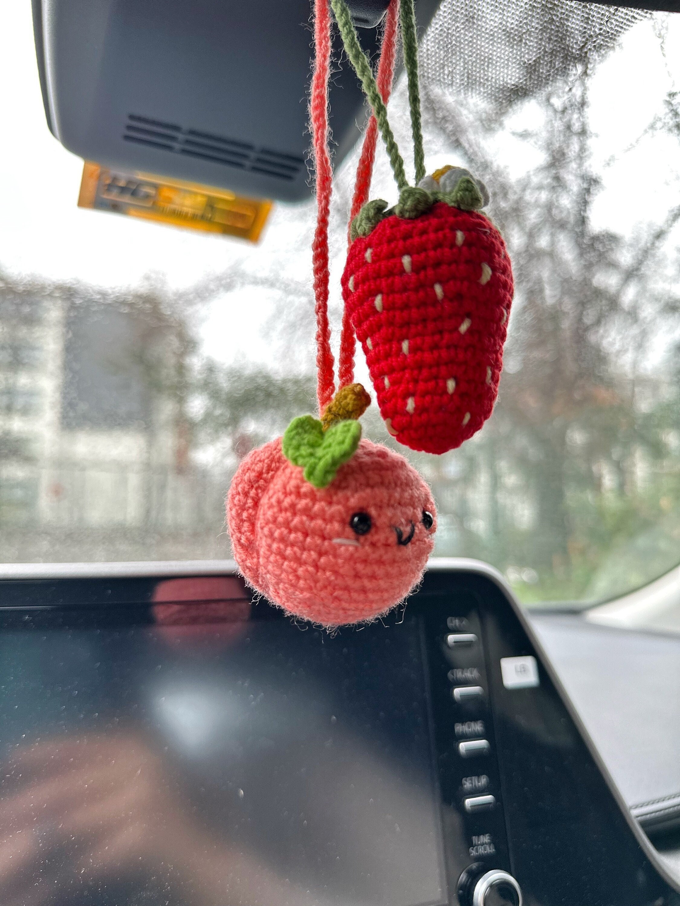 Charme Fraise Au Crochet Main - Décoration Rétroviseur, Sac, Clés - Cadeau Fait Main - 6
