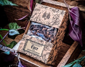 Clove Buds - Organic | Dried Magical Herbs for Traditional Witchcraft & Folk Magic | Cleansing, Protection, Protects against Jealousy,