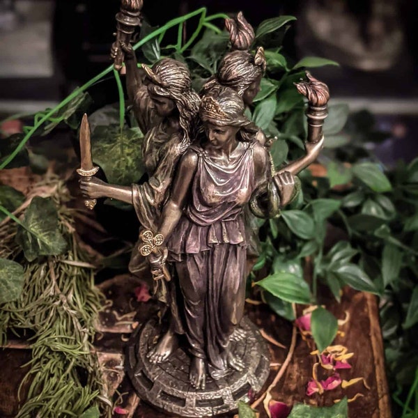 Statue d'Hécate | Statue de dévotion hellénique de déesse romaine grecque pour les païens, les sorcières et les magiciens populaires | Sanctuaires et autels du paganisme