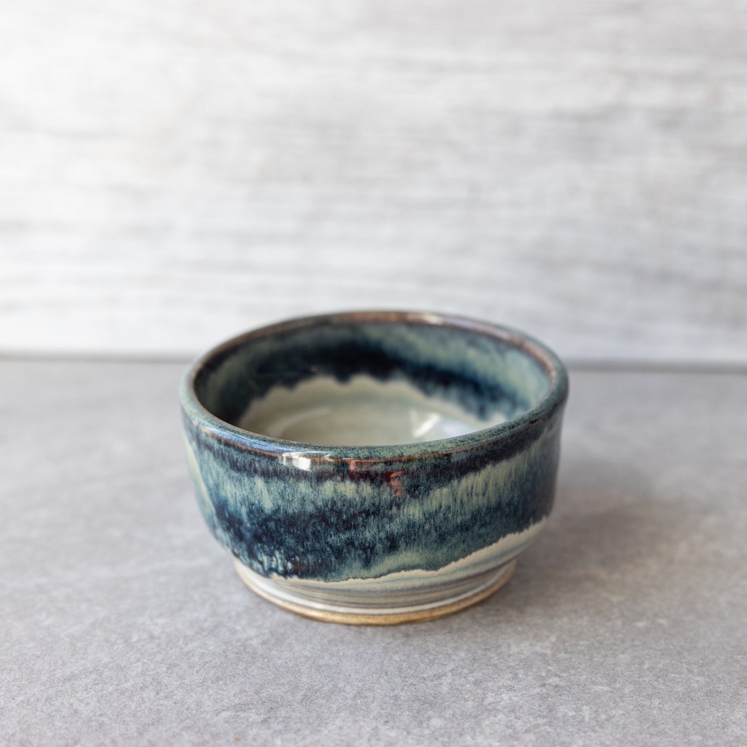 Small Pottery Bowl // Charcuterie Bowl // Spice Dish // Kitchen Prep