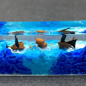 Pirate shipwreck keycap, Shipwreck and Treasure Chest Keycap, Handmade Resin Collectible for Gamers Keycap Lovers, Resin shift keycap