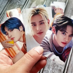 Unofficial Stray Kids K-pop Photocards Set - Season&#39;s Greetings 2021 Ver.