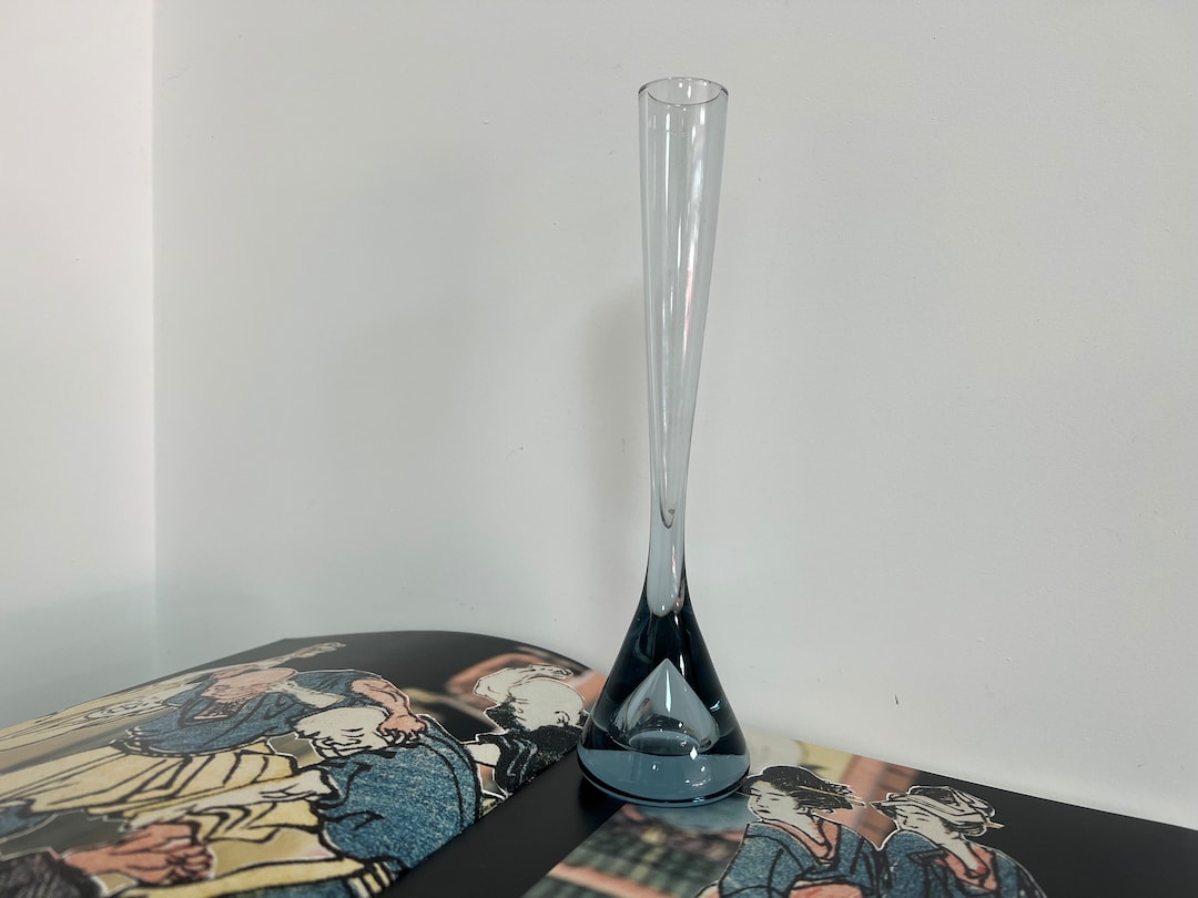 Vintage Glass Vase Single Flower Vase Slim Neck Vase Artic Etsy