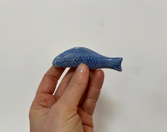 中国製 青白磁 釉薬下塗り 鯉 魚 8 1/8 インチ 浅いボウル - Etsy 日本