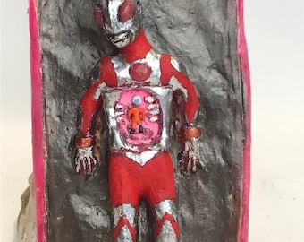 Ultra Autopsie - Kaiju Cleanup Crew Hars Mini-Figuur Magneet