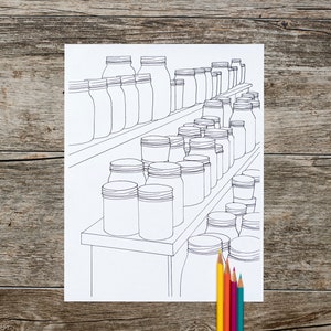 Op de afbeelding: Een zwart-witte lijntekening van een plank vol potten. De plank heeft drie niveaus en is gevuld met potten van verschillende groottes. Er liggen kleurpotloden op een houten oppervlak onder de tekening.