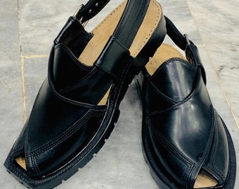Chappal Peshawari noir traditionnel, Chappal en cuir fabriqué à la main, Sandales noires pour homme, Chaussures, Chaussures en cuir véritable
