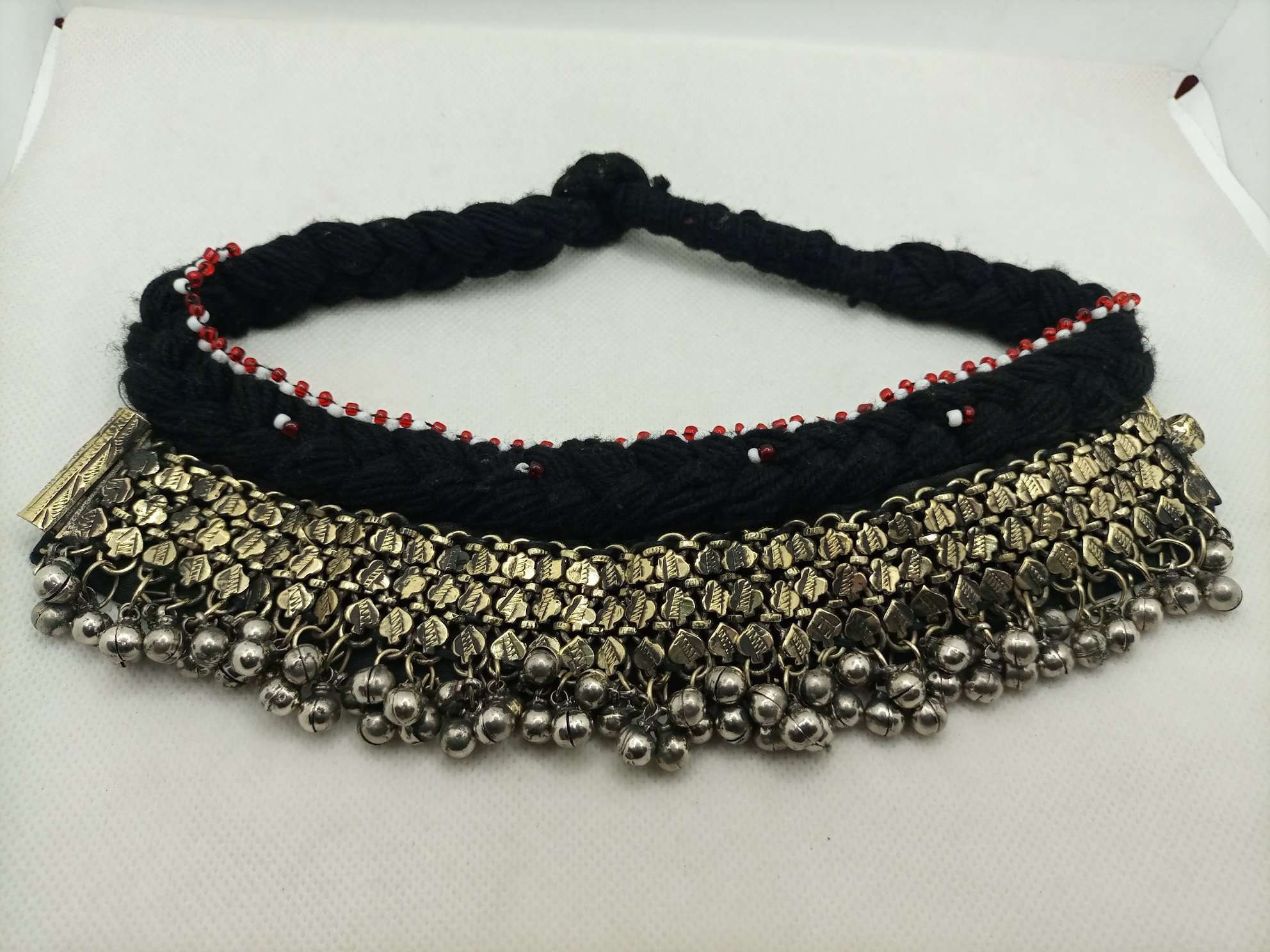 ヴィンテージ クチ チョーカー ネックレス：アフガニスタンのシルバー