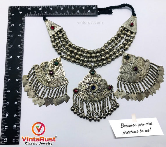 ヴィンテージ クチチョーカー：アフガニスタン産シルバーメタルビーズ