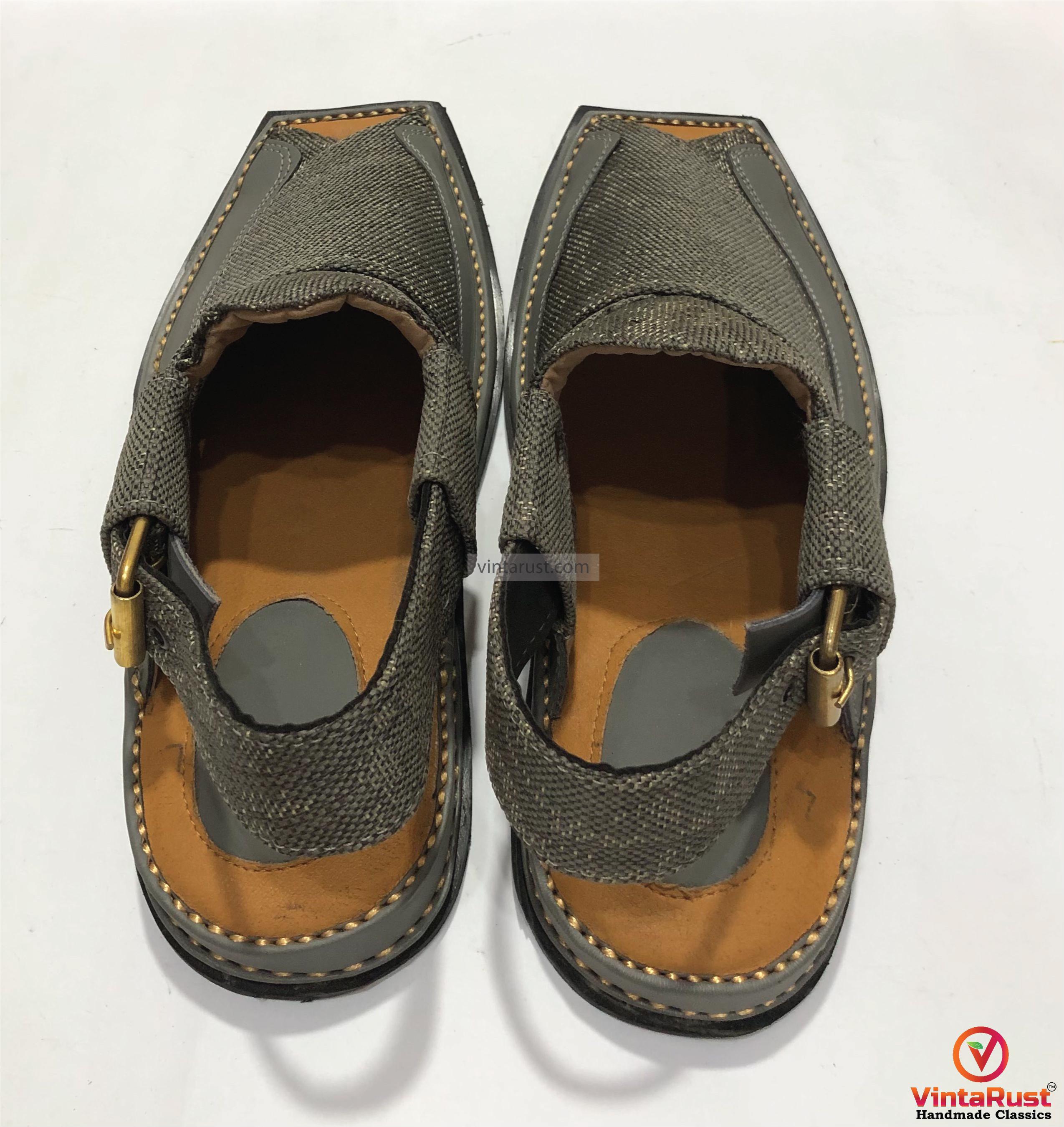 Handmade Grey Peshawari Chappal: Men\'s Leather Eid Sandals Handmade Peshawari Chappal: Men main image 3