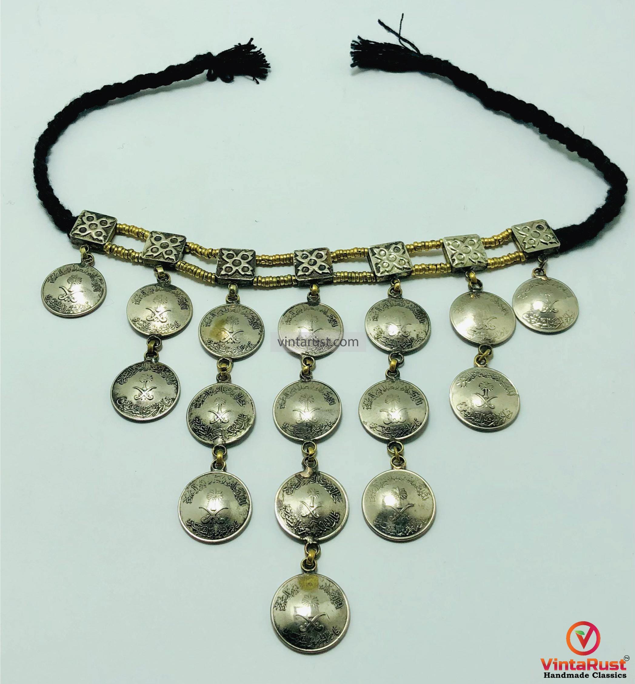 遊牧民のチョーカーネックレス：アフガニスタンの銀貨、ボヘミアン風