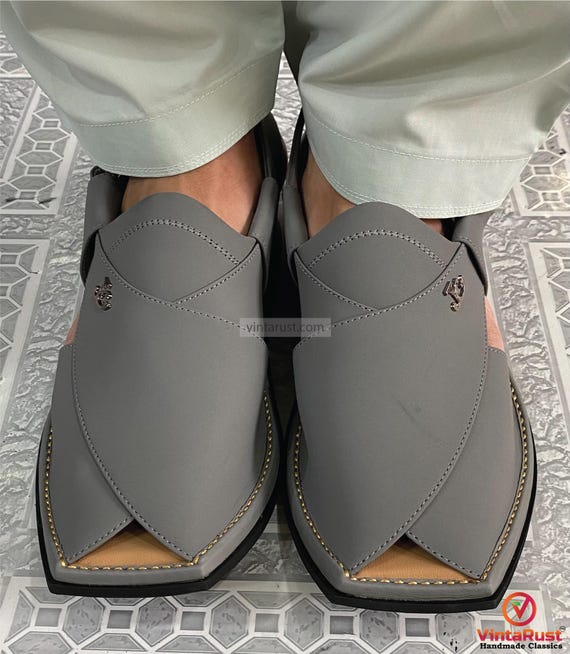 Handmade Grey Leather Kaptaan Chappal: Peshawari Style Sandals