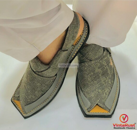 Handmade Grey Peshawari Chappal: Men display picture 2