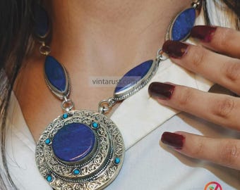 Vintage Lapis Lazuli Pendant Necklace: Tribal Blue Stone Jewelry