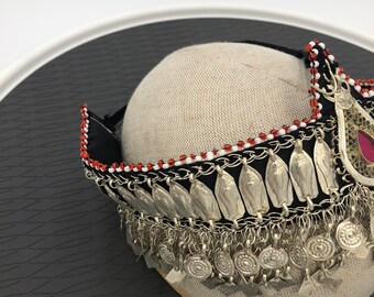 Tribal Ethnic Headpiece With Pink Glass Teardrop Centre  display picture 1