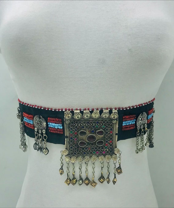Handmade Kuchi Belly Dance Belt: Vintage Coins & Glass Beads  display picture 2