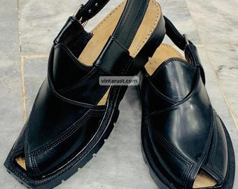 Handgemaakte zwarte leren Peshawari Chappal-sandalen