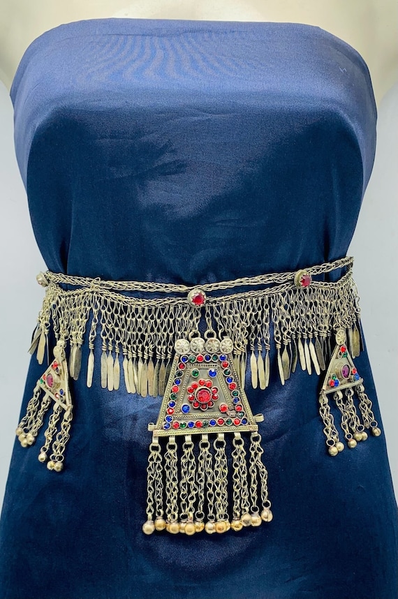 Silver Kuchi Belly Dance Belt With Dangling Pendants  display picture 3