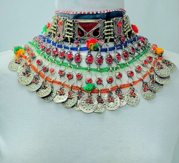 Afghani choker deals