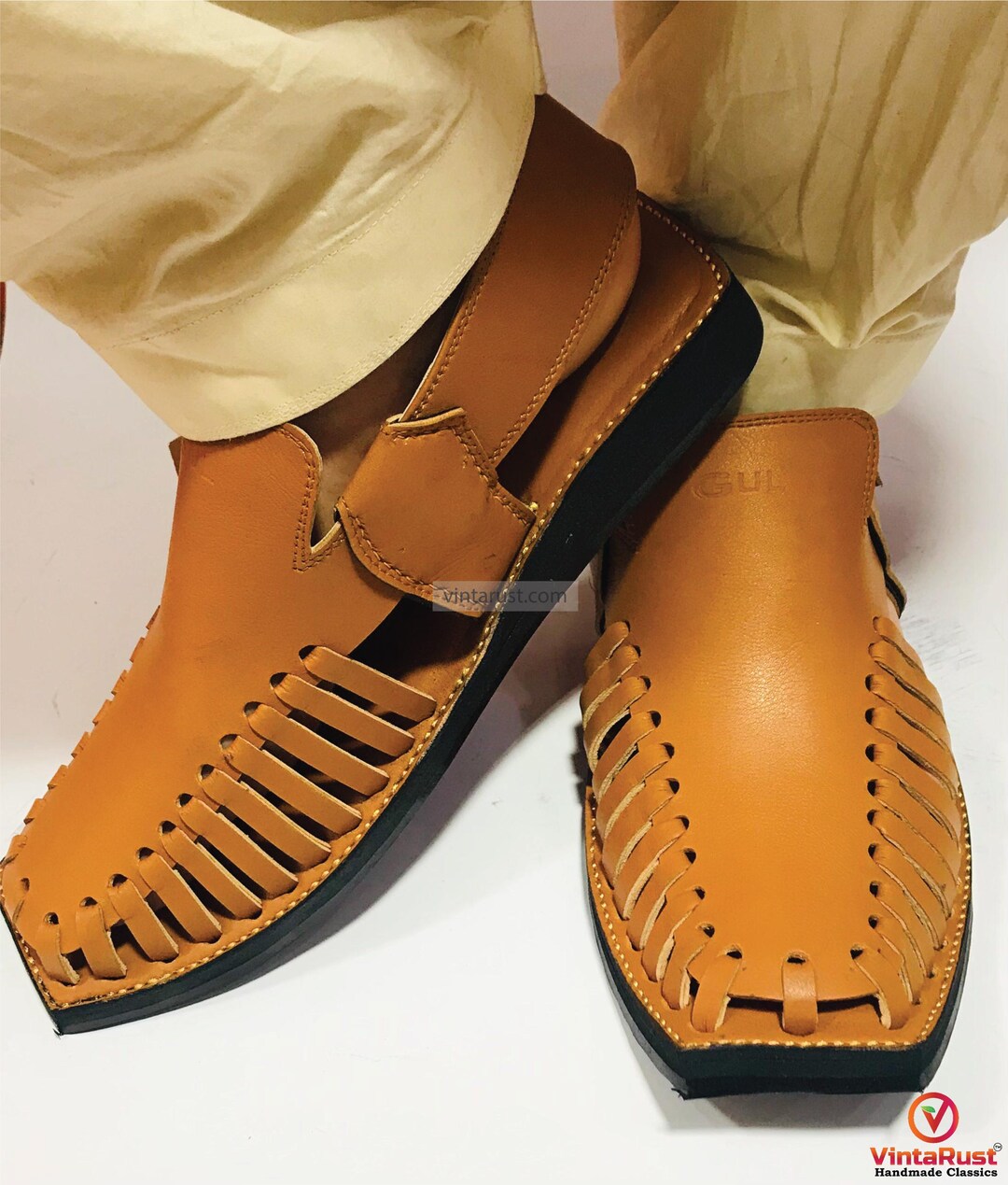 Handmade Tan Leather Peshawari Chappal: Classic Men display picture 3