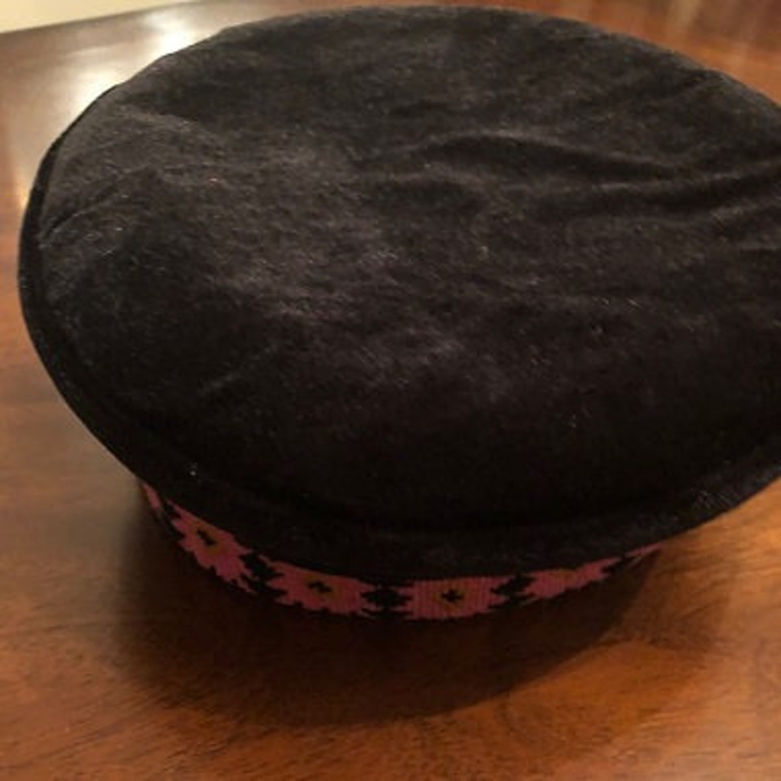Velvet Cap Hat Hunza Headwear Women Handmade Winter Hat  display picture 3