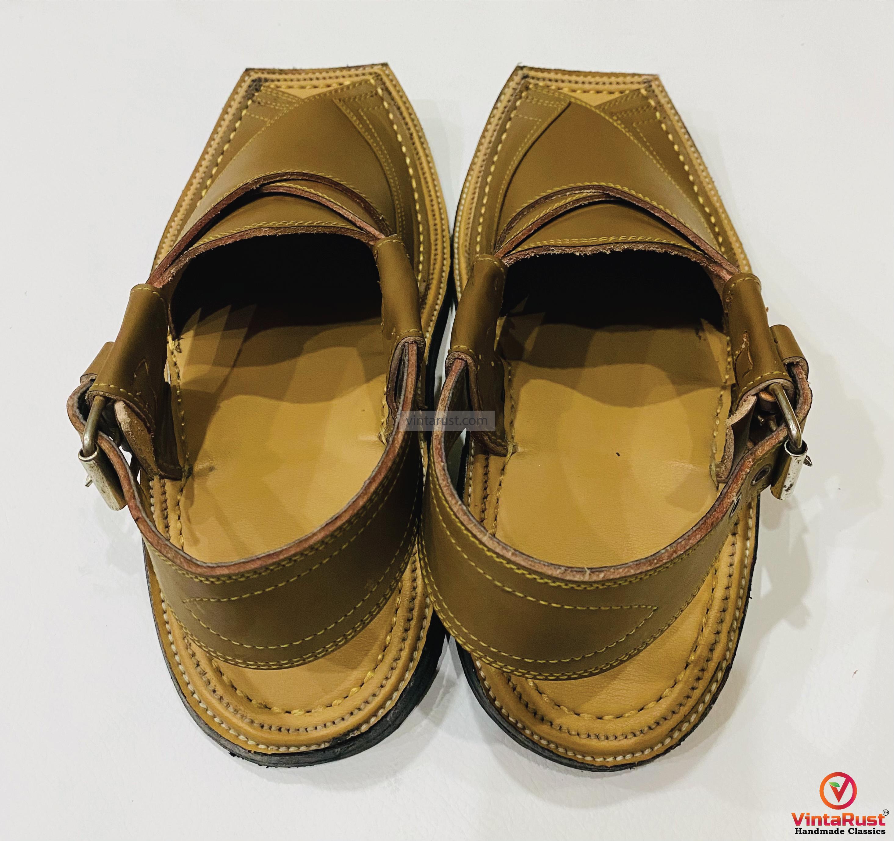 Handmade Tan Leather Peshawari Chappal: Classic Men\'s Sandal HandMade Peshawari Leather Chappal BROWN Eid Mens Pakistani  main image 2
