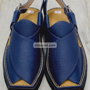 Handmade Blue Leather Peshawari Sandals: Traditional Mens Chappal