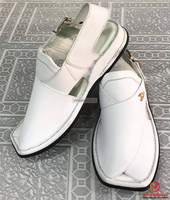 White Leather Peshawari Chappal: Traditional Kaptaan Sandal  display picture 1
