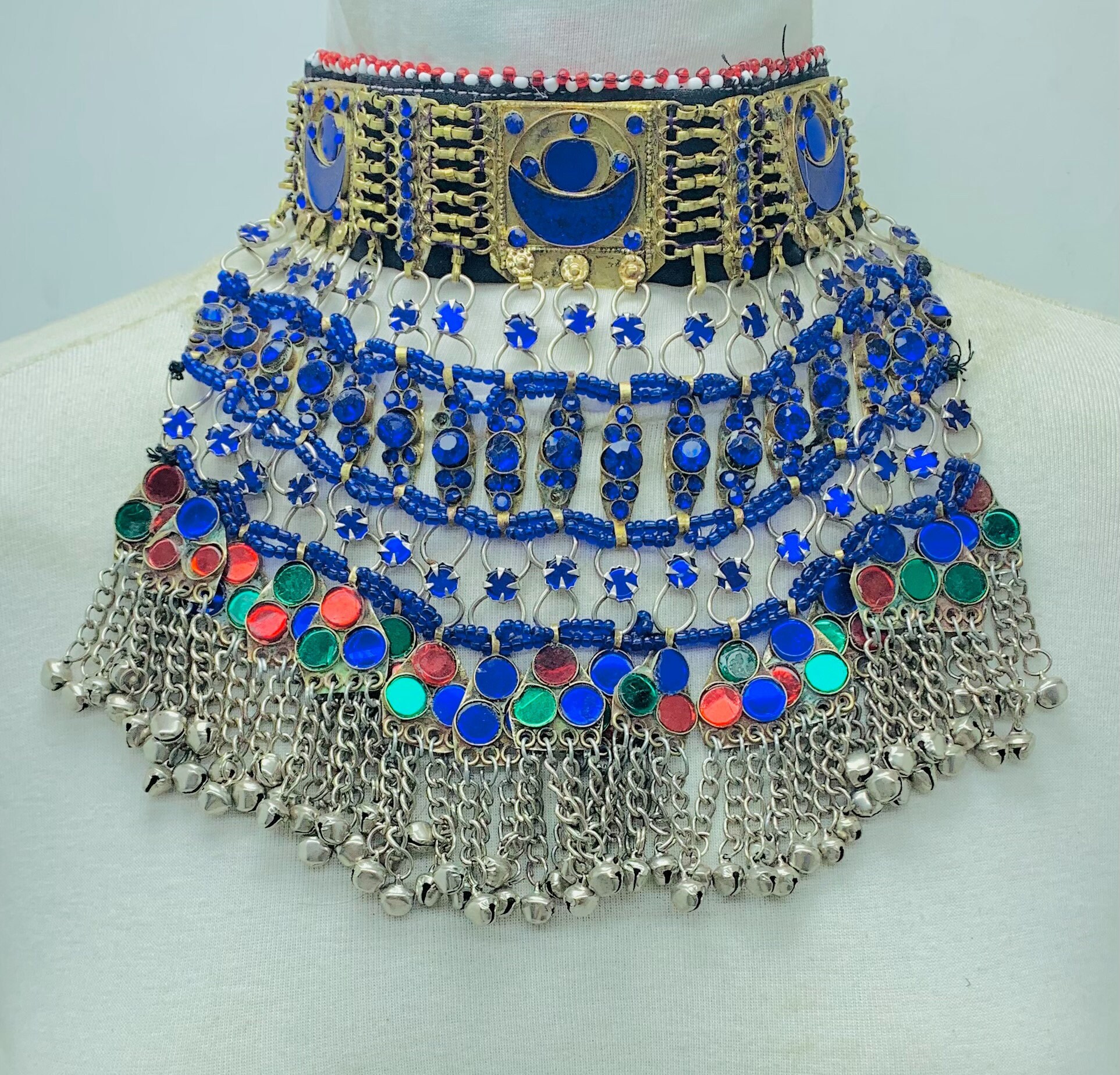 アフガニスタン　クチ　チョーカー ブルーストーン クチ チョーカーネックレス：アフガニスタンの