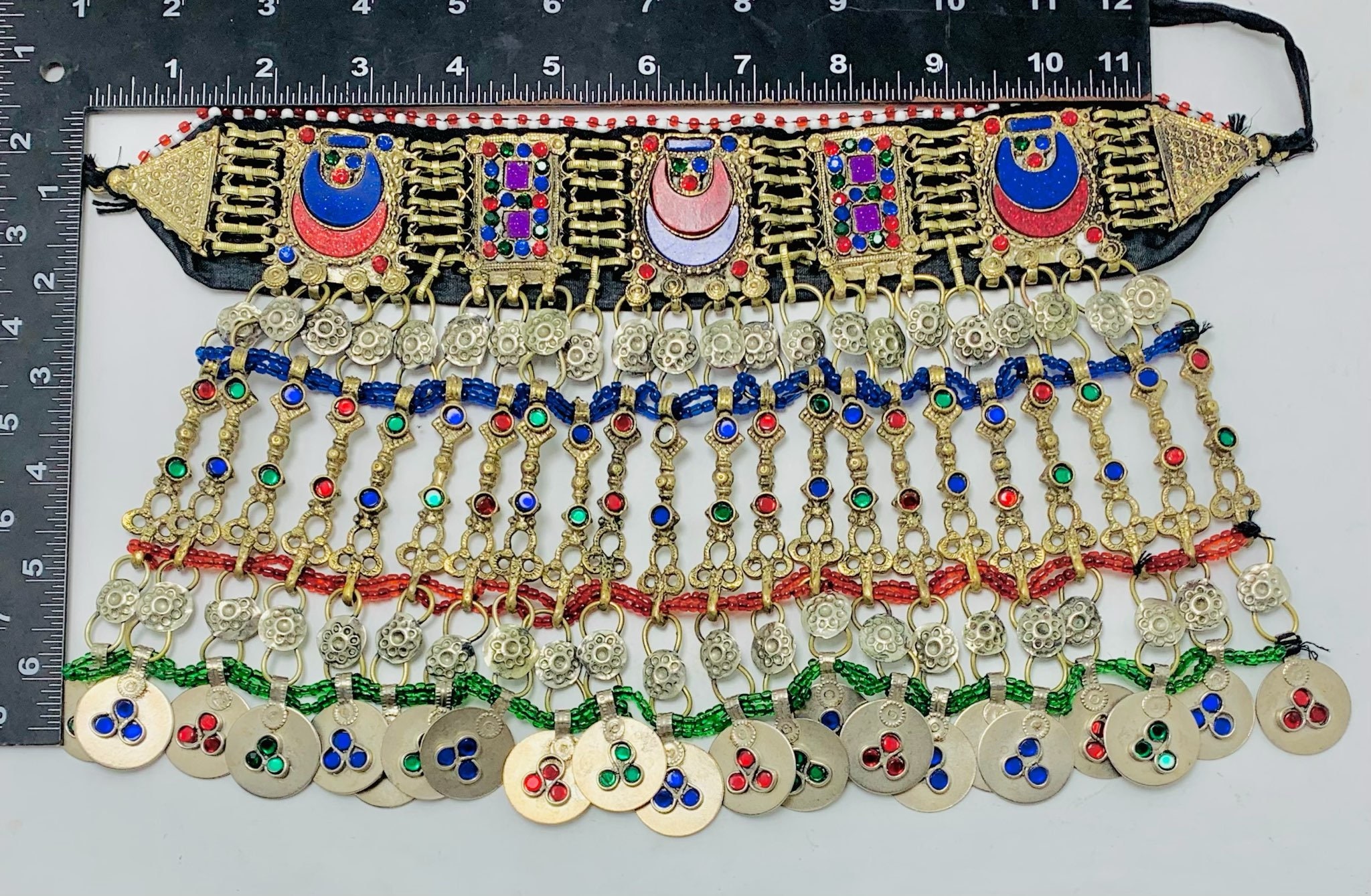 ハンドメイドのクチチョーカーネックレス：銀貨を使ったアフガニスタン