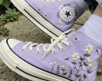 Bee Daisy Embroidered Converse High Tops, Wildflower Floral Sneakers, Cottagecore Garden Shoes, Botanical Nature Lover Gift, Handmade