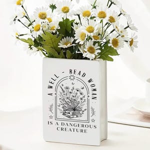 Anpassad bokvas, en bokvas för en beläst kvinna, feministisk litterär dekorgåva för bokälskare