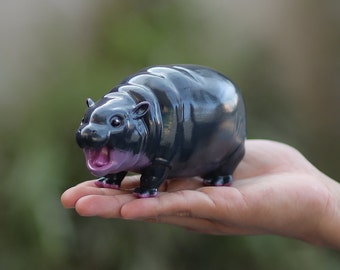 Moo Deng Baby Pygmy Hippo Collectible, Resin Moo Deng Figurine Cute Toy, Birthday Gift, Home Decor