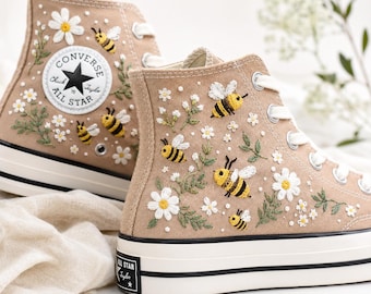 Embroidered Bee Daisy Converse High Tops, Floral Bumble Bee Canvas Sneakers, Cottagecore Nature Shoes, Garden Lover Gift for Her