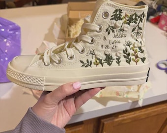 Custom Wedding Converse High Tops, Bridal Flowers Embroidered Shoes, Wedding Flowers Embroidered Sneakers, Personalized Gifts for Girlfriend