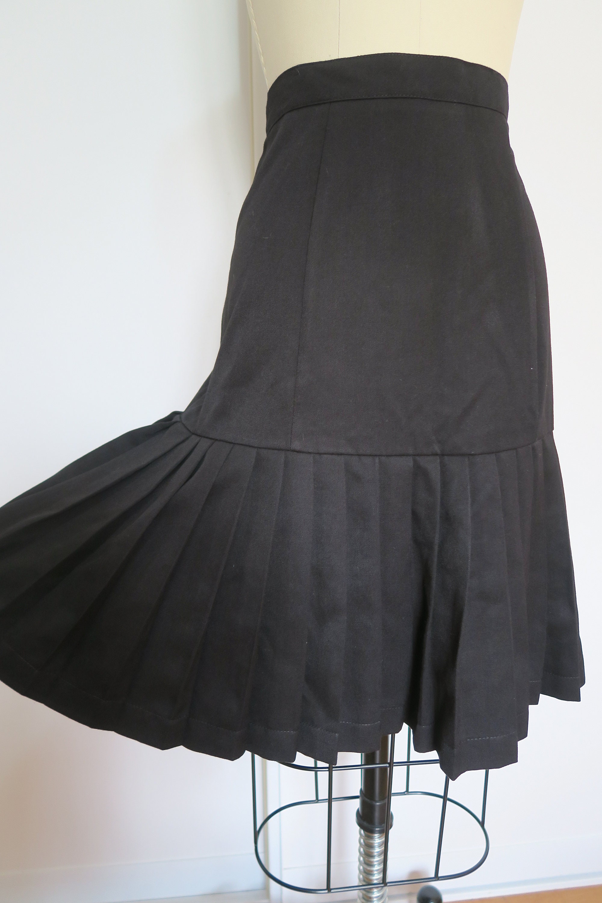 Black Vintage Drop Waist Pleated Skirt - Etsy