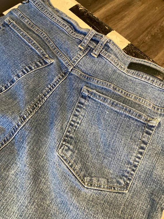 Gloria Vanderbilt High Waisted Jeans - image 3