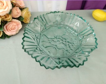 Federal Pioneer Pattern Coca Cola Green Pressed Depression Glass Bowl Fruit/Grape Embossed Center Crimped Edges Rim Large Soup Bowl ~ 10.5"