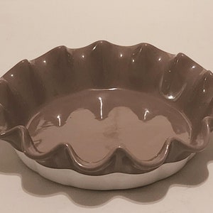 The Lakeside Collection Stoneware Gray Baking Dish/Plate for Pastries / Pies / Brunch & Tarts Pan with Ruffled/Scalloped Edge ~ 10.5"