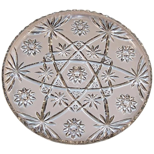Vintage Anchor Hocking Star of David Precut Serving Platter Cake Plate  - Clear Cupped Edge, 11"D  