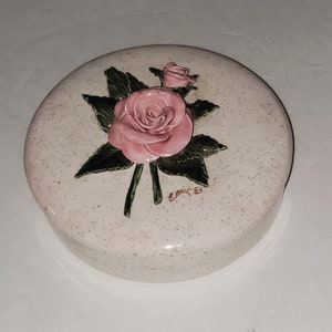 Unique Vintage Rose-Crested Ceramic Jewelry/Trinket Dish/Box image 3