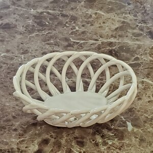 3 Vintage Capodimonte Woven Porcelain Basket Ring Dishes Italian Faience Bowls Majolica Spaghetti ware Reticulated Shabby Chic Kitsch Decor