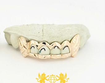 Aangepaste gouden grillz: open diamantgeslepen hoektanden