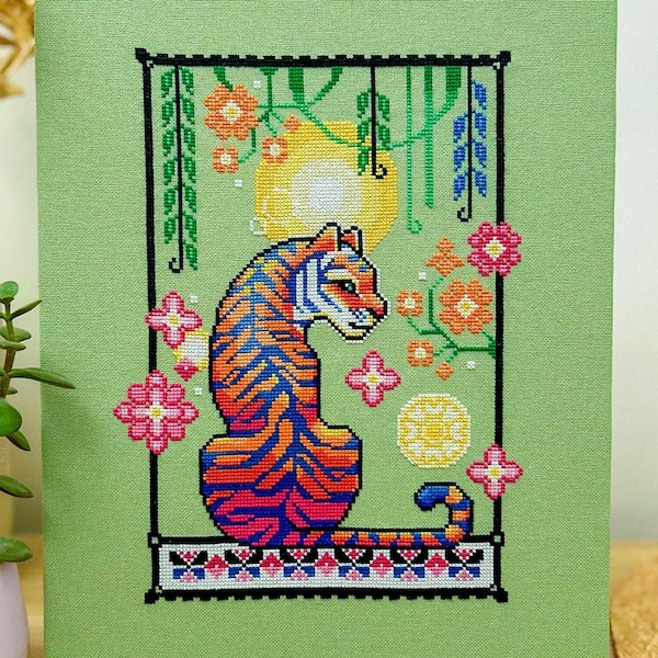 Padrão de Ponto Cruz de Tigre Art Nouveau - Tigre Colorido - Plantas e Flores - Ponto Cruz da Natureza Selvagem - Padrão de Ponto Cruz de História da Arte em PDF