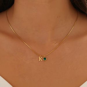 Colar com inicial de ouro 18k e pedra do mês, colar com inicial personalizada, colar com pedra do mês personalizado, presente de aniversário para ela, presente para madrinha de casamento