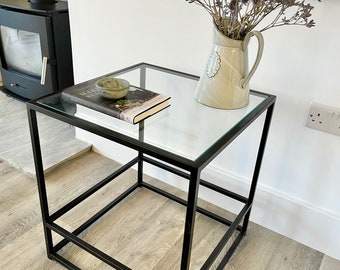 Aria Glass Metal Side Table - Black